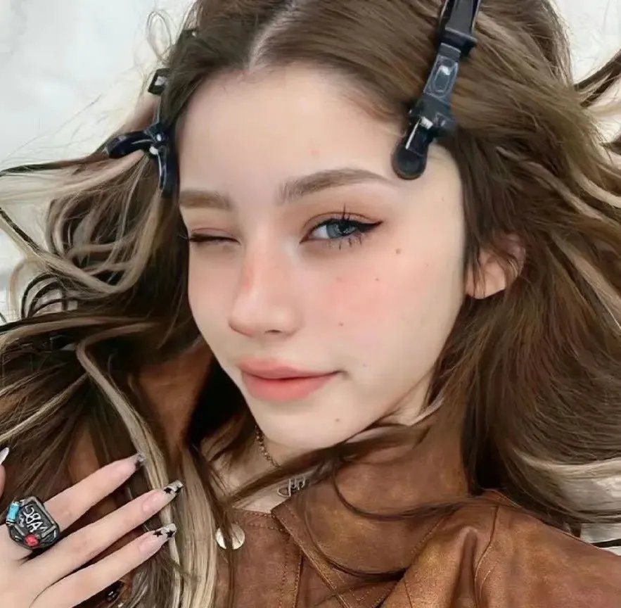 母与女